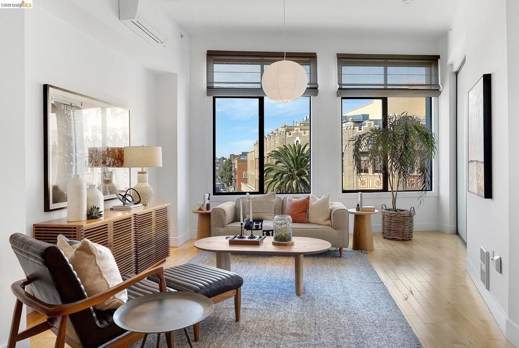 1755 1755 Broadway 45, Oakland, CA 94612