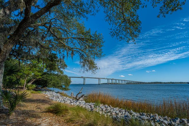 130 River Landing Drive Unit 2215, Charleston, SC 29492