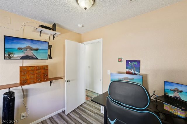 415 Chateau Drive, Henderson, NV 89002