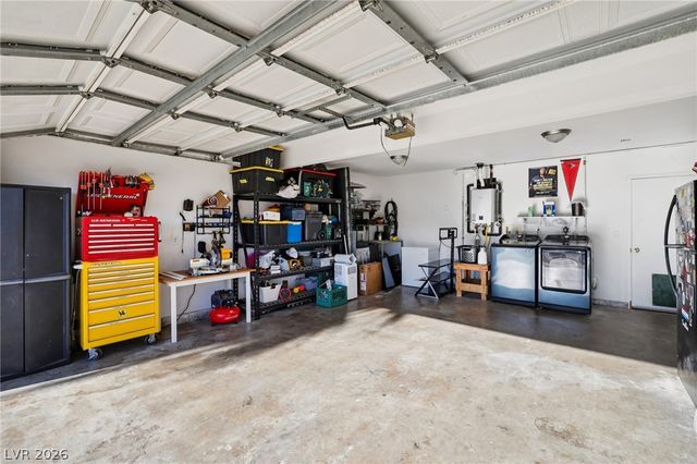 415 Chateau Drive, Henderson, NV 89002