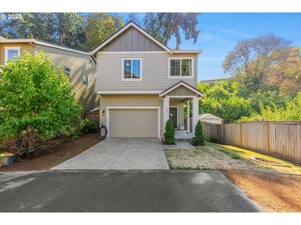 1301 Ne 70TH St, Vancouver, WA 98665