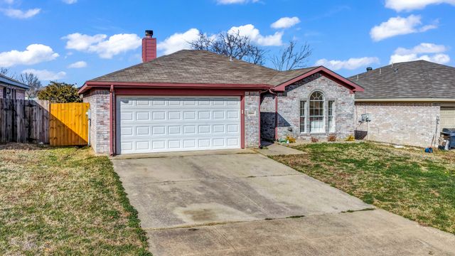 9944 Long Rifle Drive, Fort Worth, TX 76108