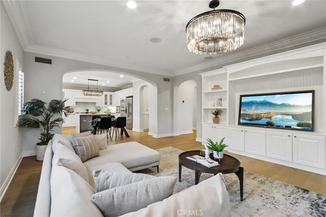 66 Eclipse, Irvine, CA 92620
