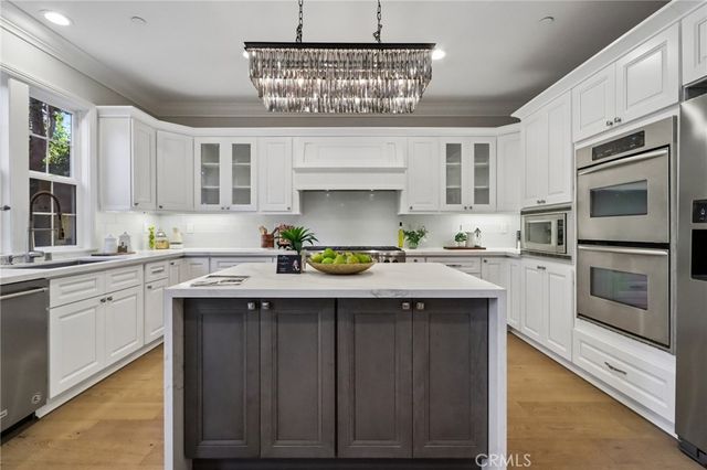 66 Eclipse, Irvine, CA 92620
