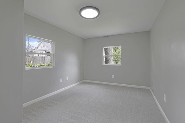 1341 Genessee Avenue, Columbus, OH 43211