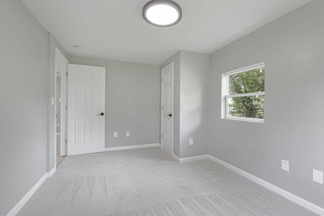 1341 Genessee Avenue, Columbus, OH 43211