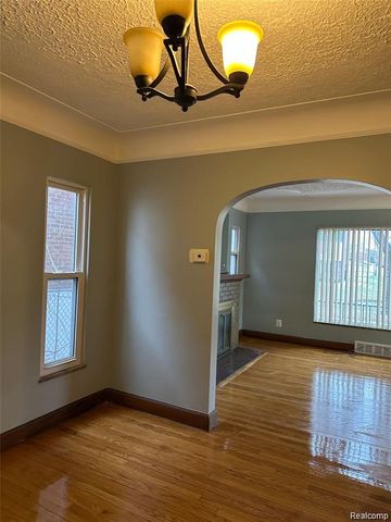 13935 Faust Avenue, Detroit, MI 48223