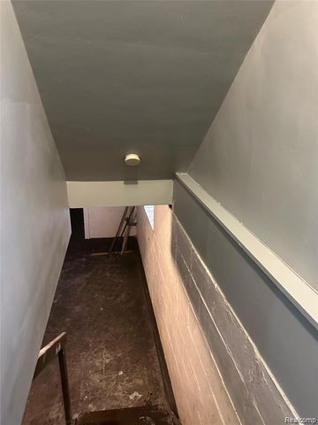 13935 Faust Avenue, Detroit, MI 48223