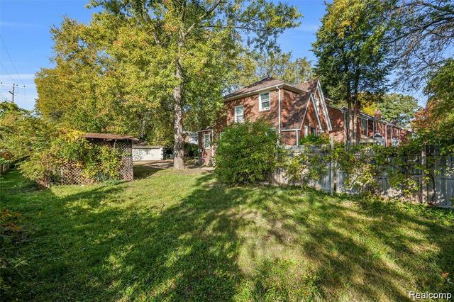 13935 Faust Avenue, Detroit, MI 48223