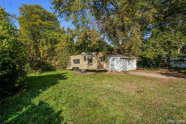 13935 Faust Avenue, Detroit, MI 48223