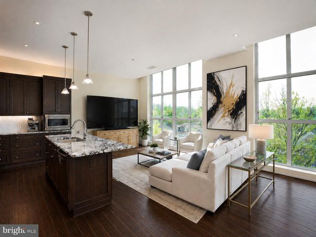 123 IRON WORKS WAY, Wayne, PA 19087