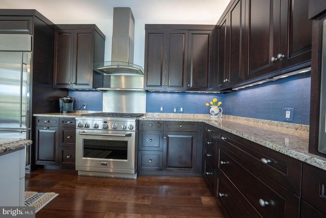 123 IRON WORKS WAY, Wayne, PA 19087