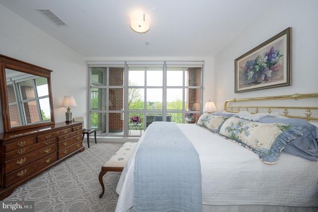 123 IRON WORKS WAY, Wayne, PA 19087