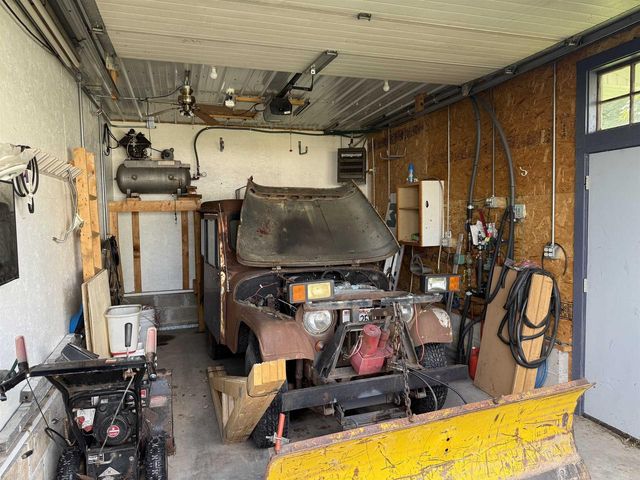 712 Vine Street, Wisconsin Dells, WI 53965