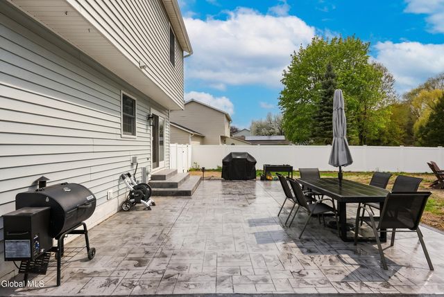 1046 Laural Lane, Ballston Spa, NY 12020