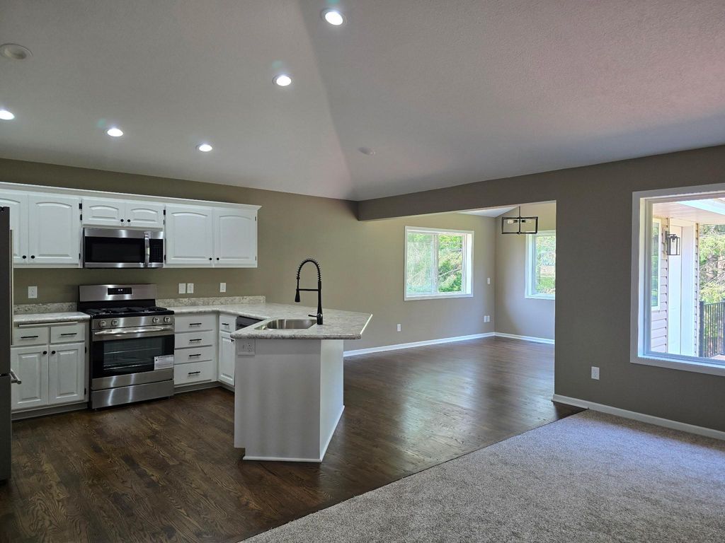 2533 341st Avenue NW, Cambridge, MN 55008 — photo 5