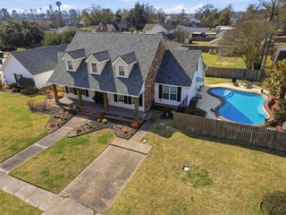 91 E END Avenue, Sulphur, LA 70663