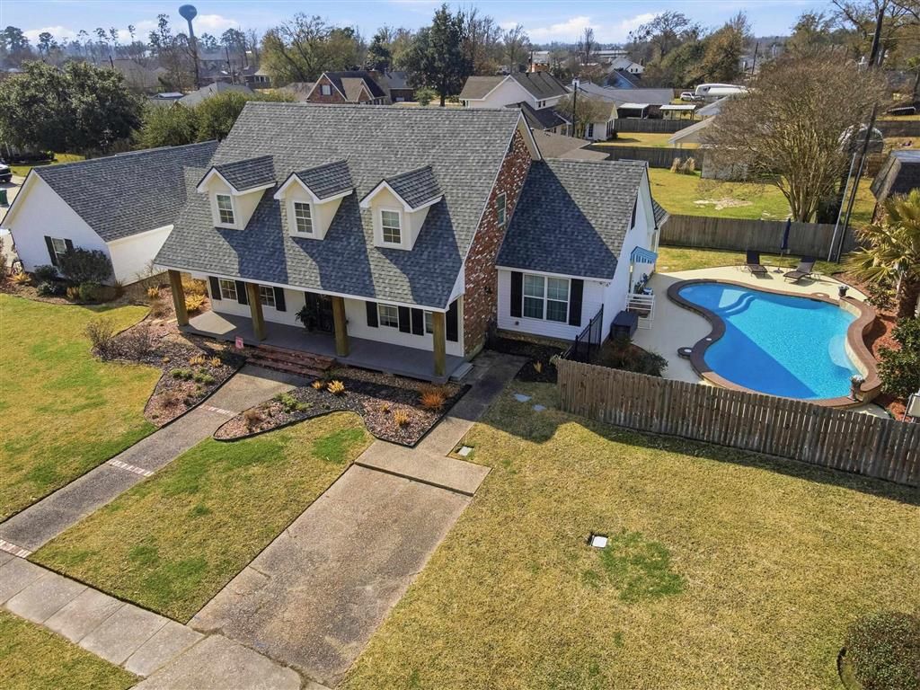 91 E END Avenue, Sulphur, LA 70663