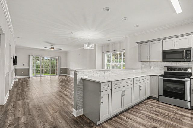 4872 Dahlia Ct Apt 105, Myrtle Beach, SC 29577