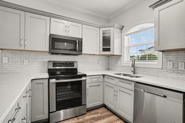 4872 Dahlia Ct Apt 105, Myrtle Beach, SC 29577
