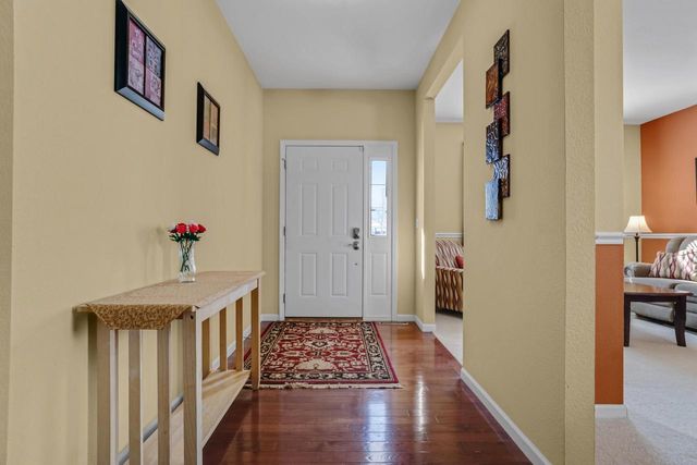 2402 Kiowa DRIVE, Grafton, WI 53024