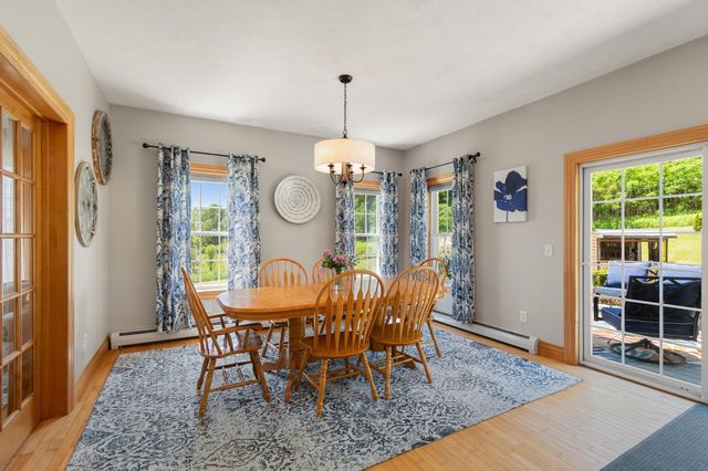 15 Rockledge Road, Milton, VT 05468