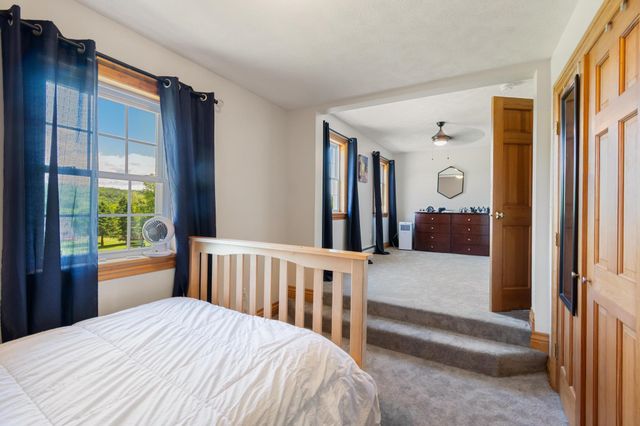15 Rockledge Road, Milton, VT 05468