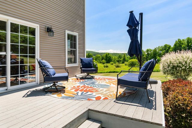 15 Rockledge Road, Milton, VT 05468