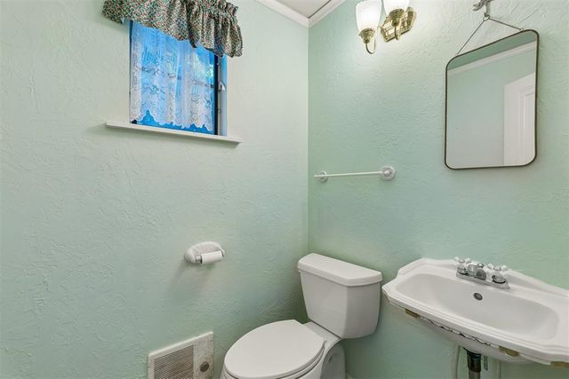 535 S Flood Avenue, Norman, OK 73069