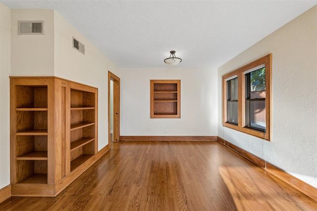 535 S Flood Avenue, Norman, OK 73069