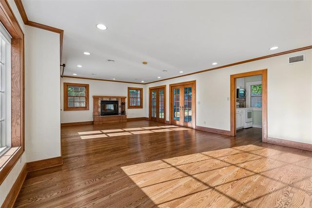 535 S Flood Avenue, Norman, OK 73069
