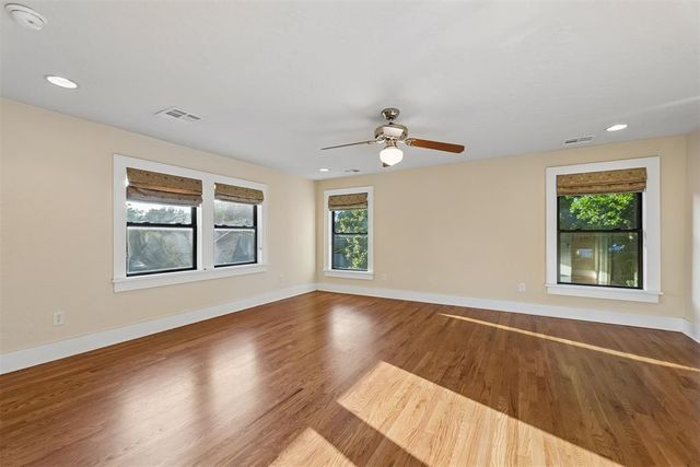 535 S Flood Avenue, Norman, OK 73069