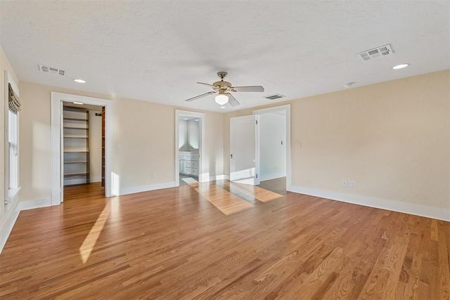 535 S Flood Avenue, Norman, OK 73069