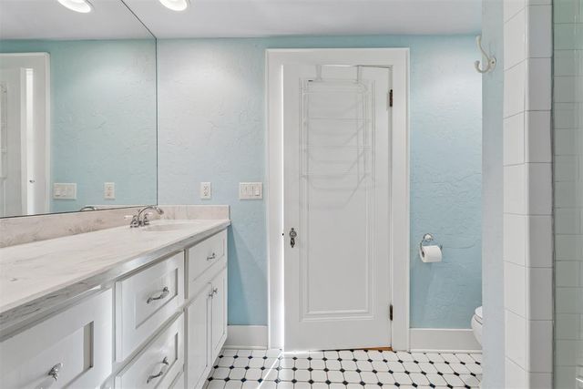 535 S Flood Avenue, Norman, OK 73069