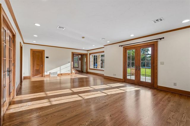 535 S Flood Avenue, Norman, OK 73069