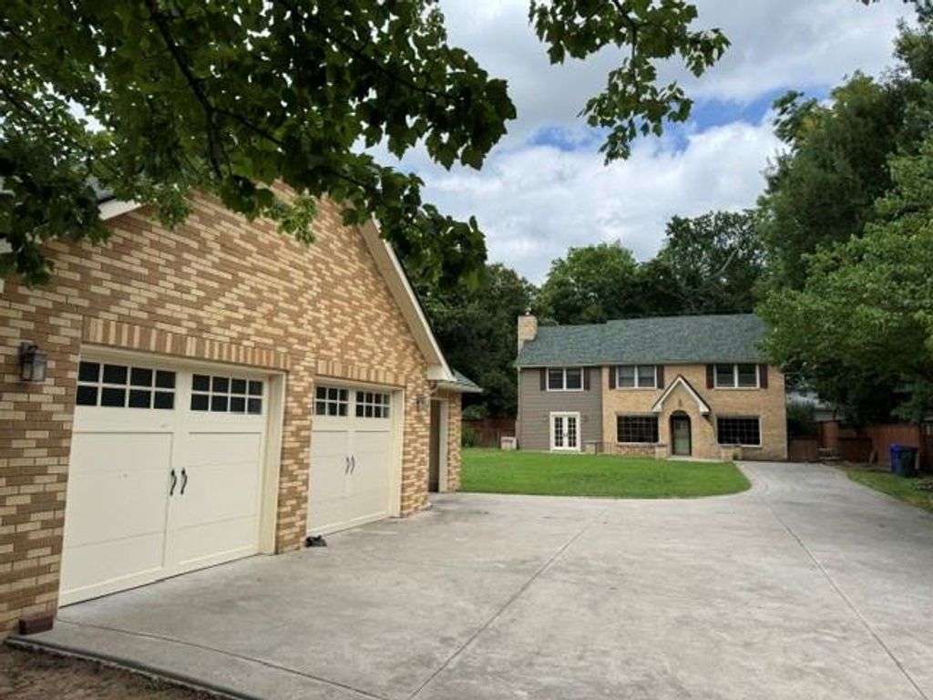 535 S Flood Avenue, Norman, OK 73069