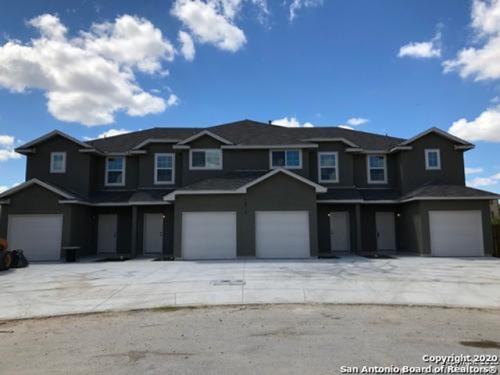 16719 Jupiter Hvn Unit 2, Selma, TX 78154