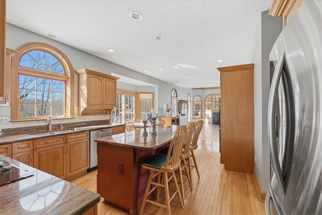 104 Autumn Way, Peters Twp, PA 15367