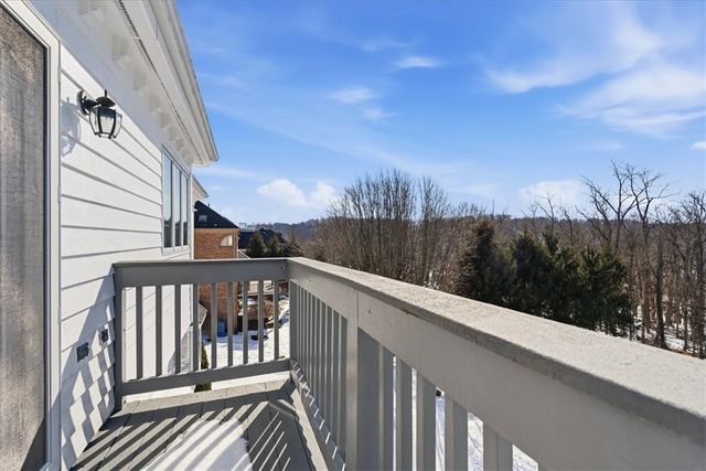 104 Autumn Way, Peters Twp, PA 15367