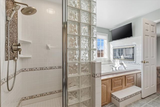 104 Autumn Way, Peters Twp, PA 15367