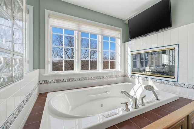 104 Autumn Way, Peters Twp, PA 15367