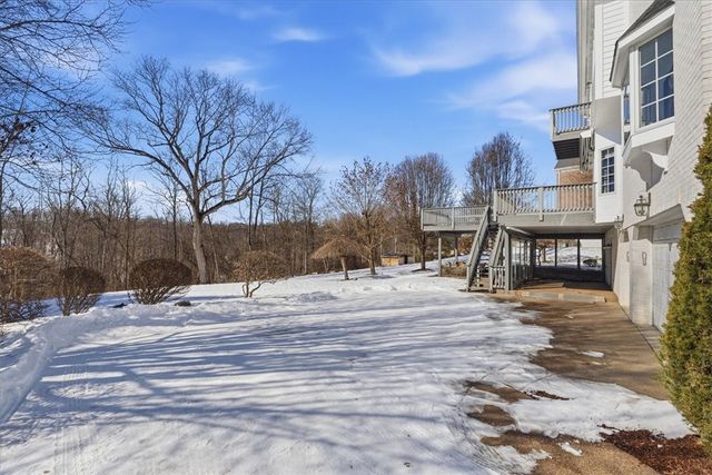 104 Autumn Way, Peters Twp, PA 15367