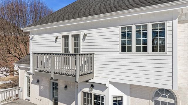 104 Autumn Way, Peters Twp, PA 15367