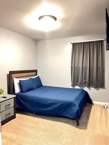 3529 N George Street, Franklin Park, IL 60131