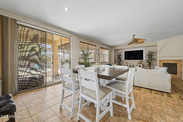 3595 E Latham Way, Gilbert, AZ 85297