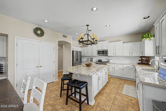 3595 E Latham Way, Gilbert, AZ 85297