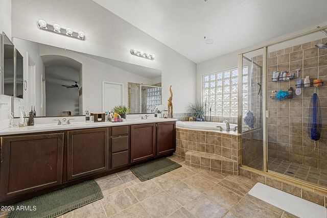 3595 E Latham Way, Gilbert, AZ 85297