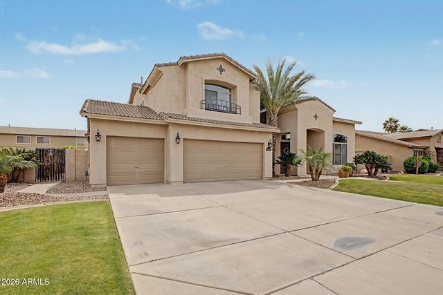3595 E Latham Way, Gilbert, AZ 85297