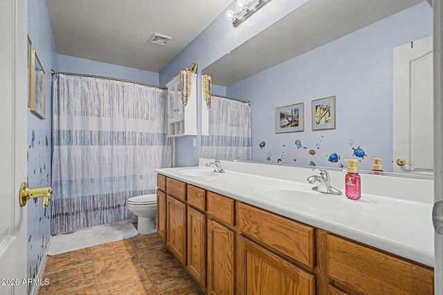 3595 E Latham Way, Gilbert, AZ 85297