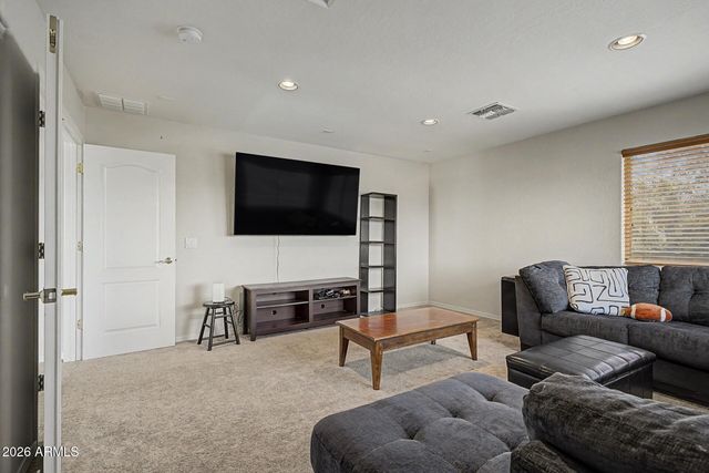 3595 E Latham Way, Gilbert, AZ 85297